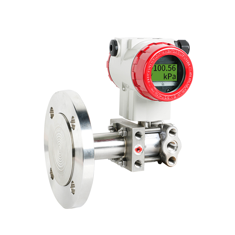 Flange mounted differential pressure transmitters